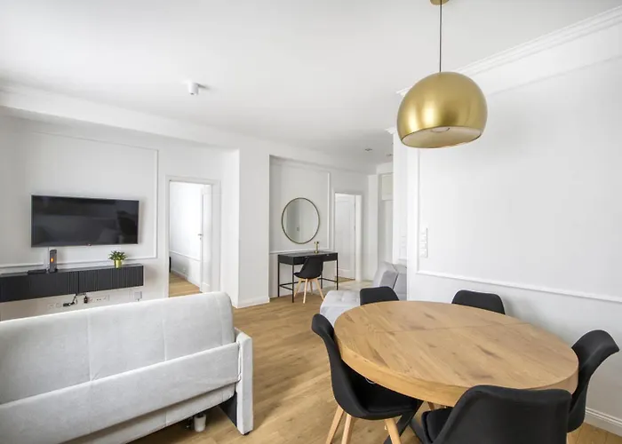 Labo Marszalkowska Warsaw