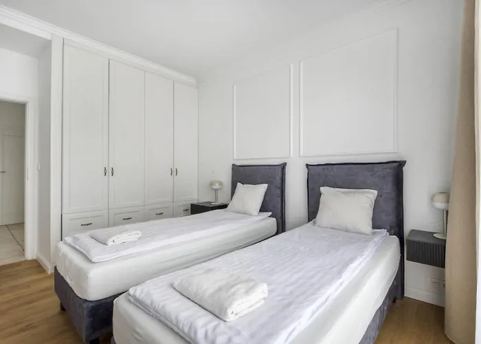 Labo Marszalkowska Warsaw